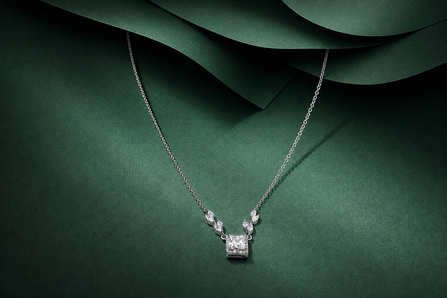 Silver Necklace with Cubic Zirconia